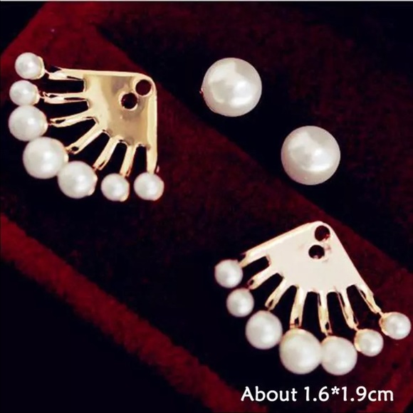🔴 3/30$ Pearl Like Double Sided Stud Earrings - Picture 3 of 4